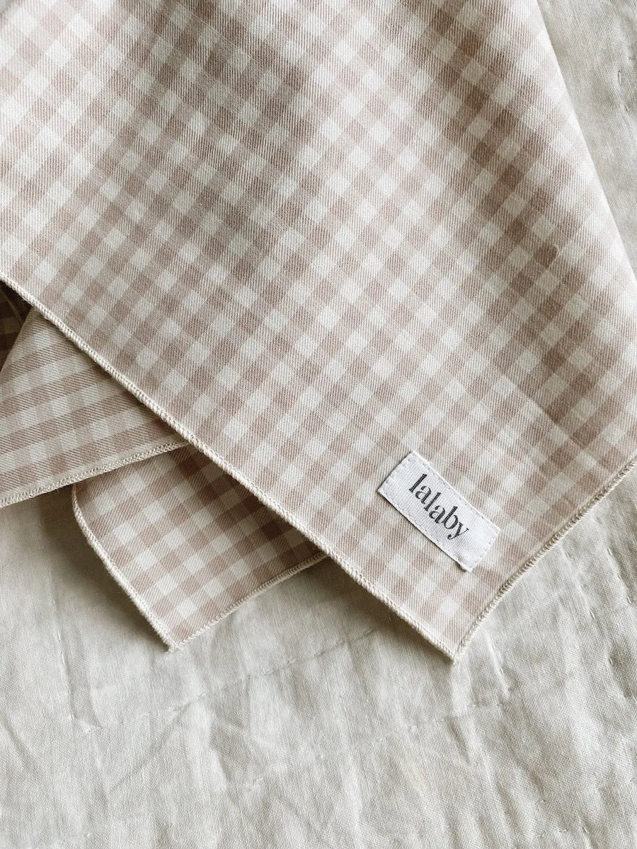 Eddie scarf beige gingham