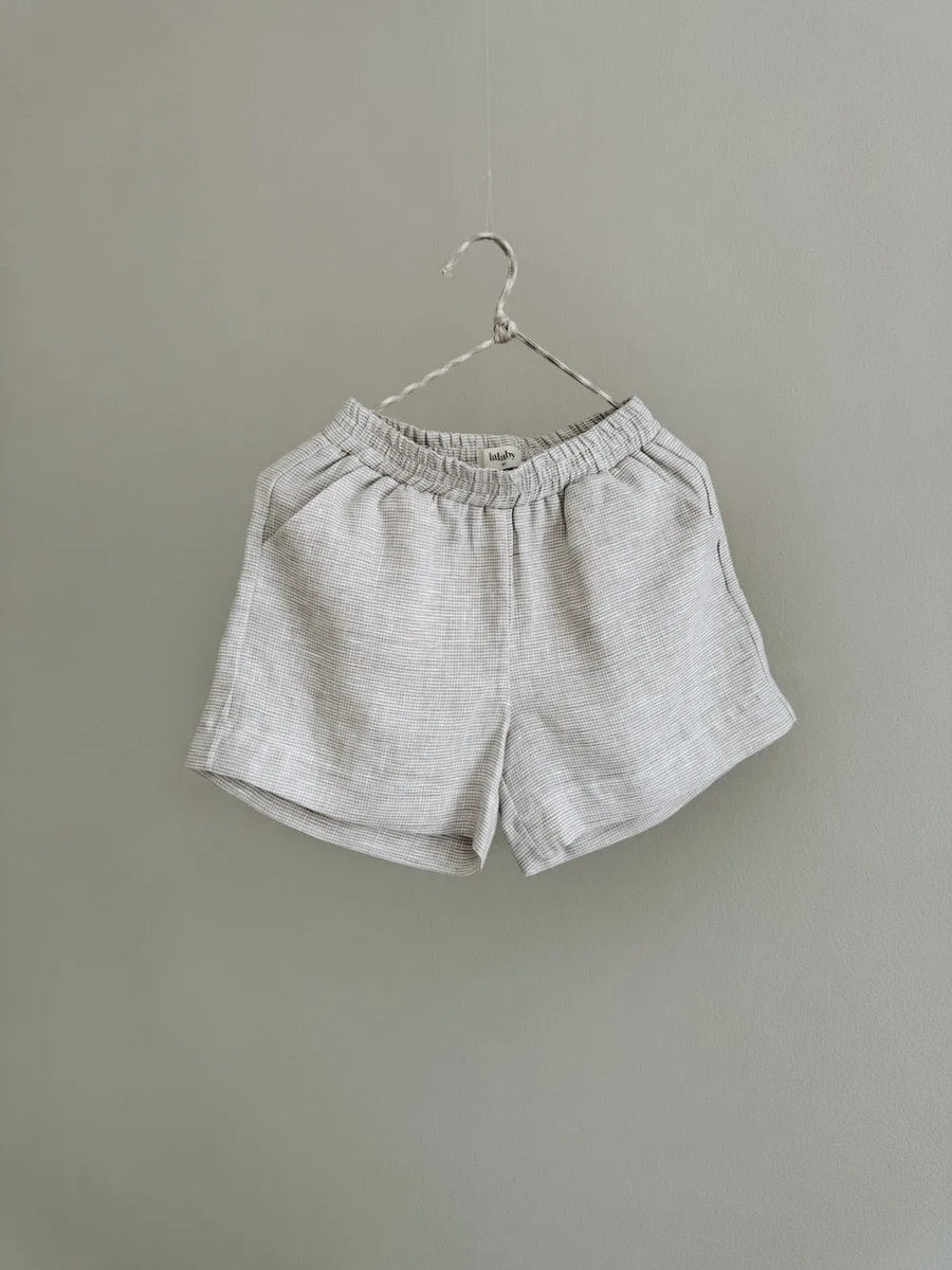 Andrea shorts beach
