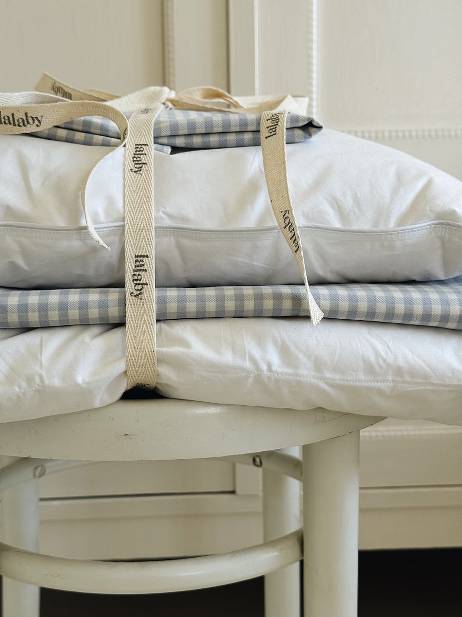 <tc>Junior bundle blue: sengetøj, dyne & pude</tc>