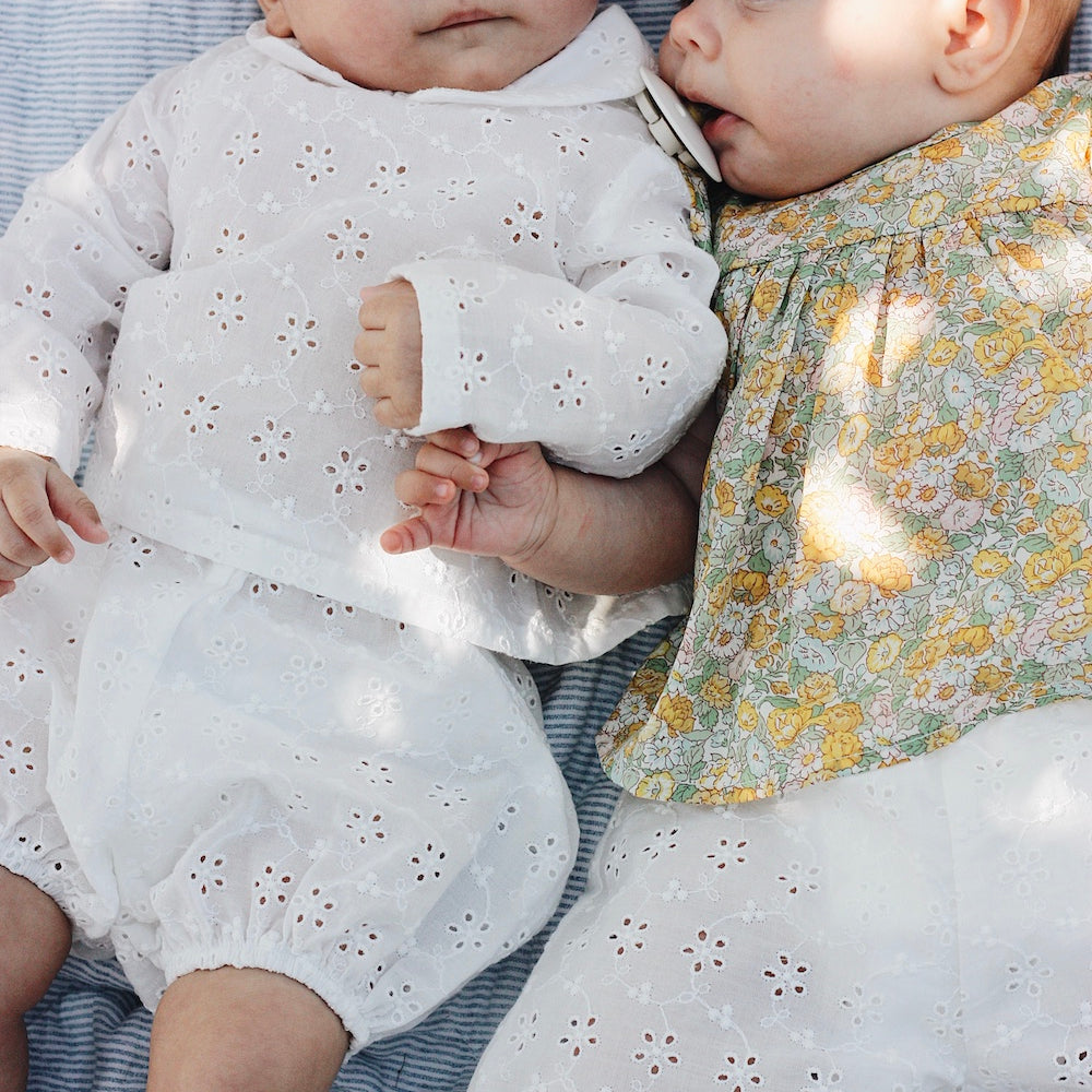 Vilja set broderie anglaise