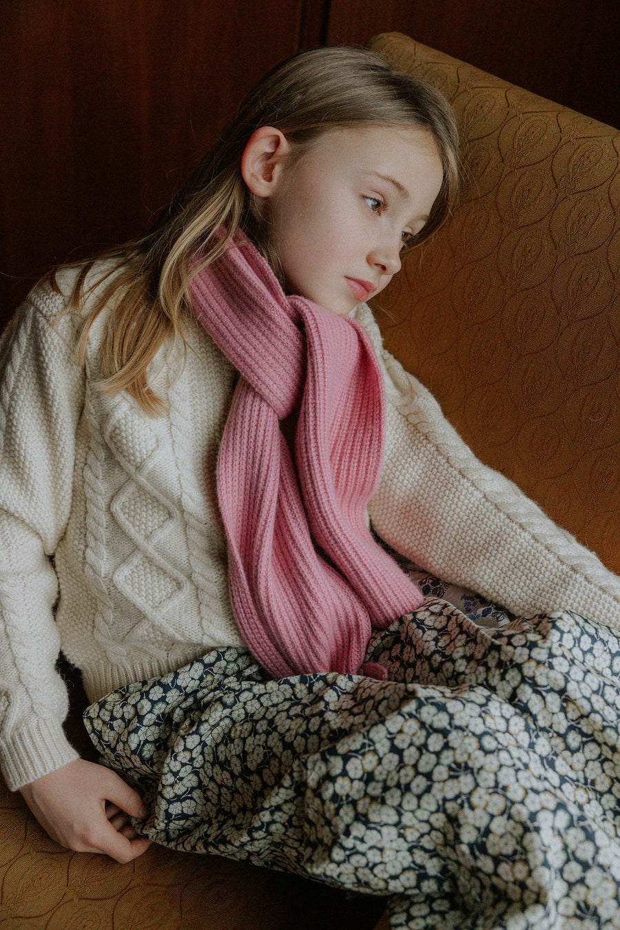 Seal scarf sorbet