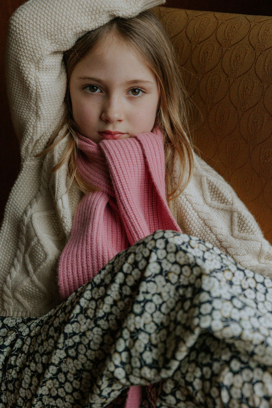 Seal scarf sorbet