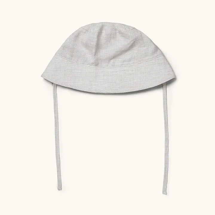 Loui baby hat beach