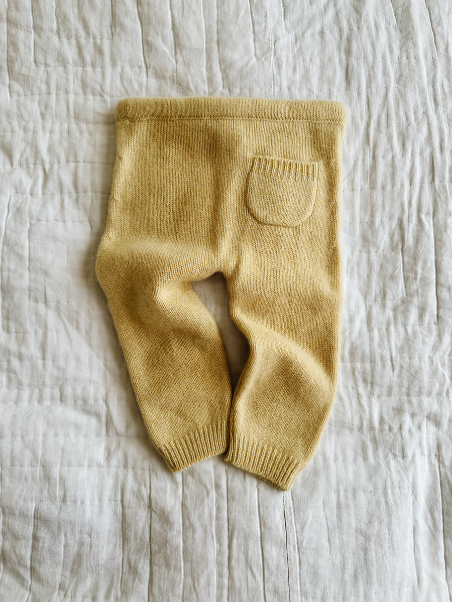 Stormy pants honey