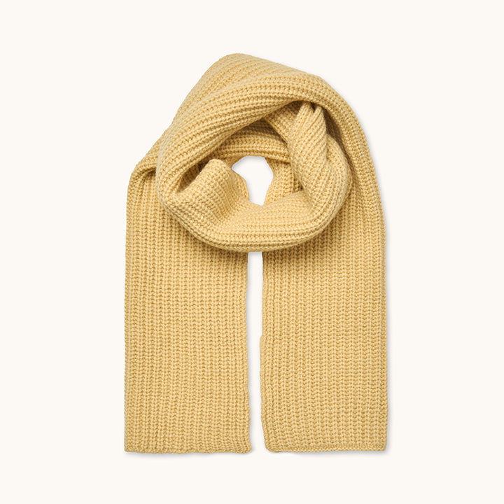 Seal scarf honey