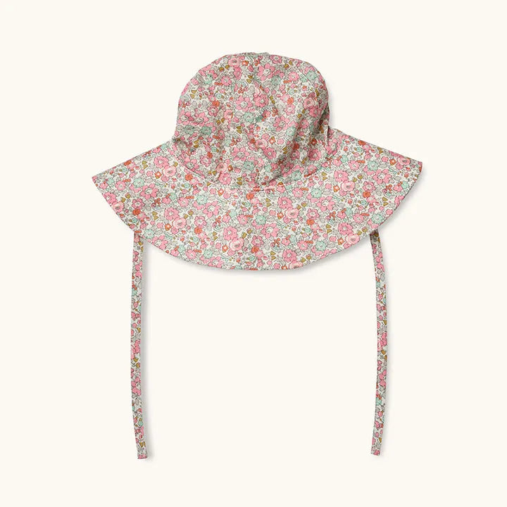 Yvonne hat pink betsy (baby)
